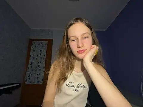 Snapshot of Eva_Angel3 chatting on 02.26.25 Eva Angel3 online show from 02.26.25