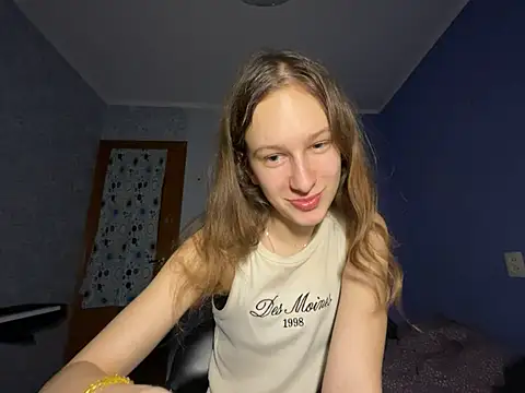 Snapshot of Eva_Angel3 chatting on 03.03.25 Eva Angel3 online show from 03.03.25