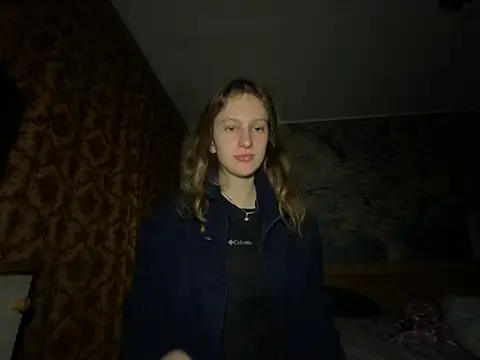 Snapshot of Eva_Angel3 chatting on 11.24.25 Eva Angel3 online show from 11.24.25