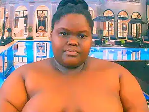 EbonyHotBuns online show from 12.17.25