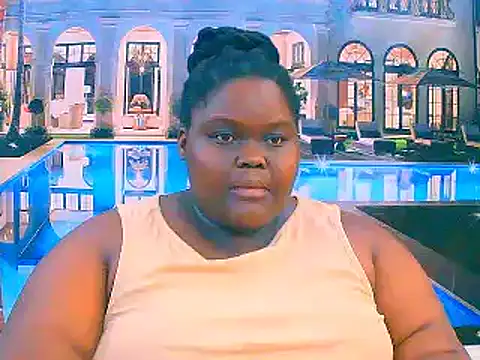 EbonyHotBuns online show from 12.17.25