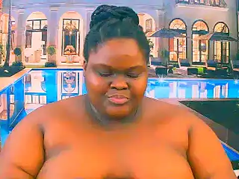 EbonyHotBuns online show from 12.19.25