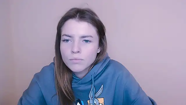 Snapshot of MissOliviaa_ chatting on 01.14.25 MissOliviaa online show from 01.14.25