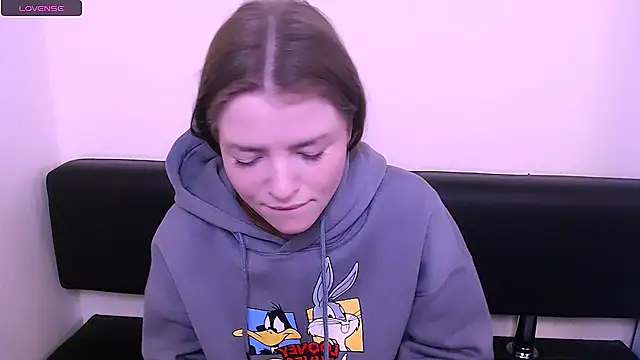 Snapshot of MissOliviaa_ chatting on 01.21.25 MissOliviaa online show from 01.21.25