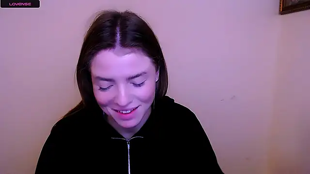 Snapshot of MissOliviaa_ chatting on 01.30.25 MissOliviaa online show from 01.30.25