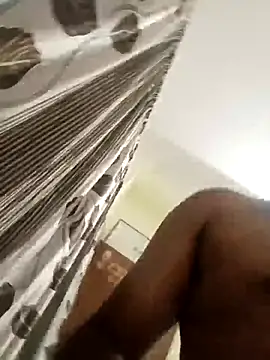 Snapshot of nick05inch chatting on 05.23.26 nick05inch online show from 05.23.26