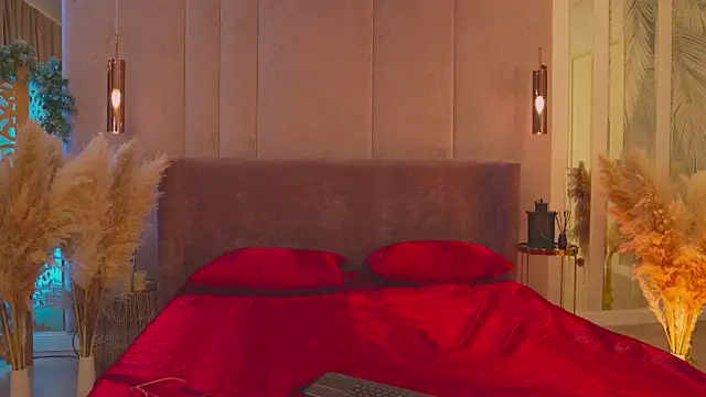 Smiley Mia online show from 04.02.26