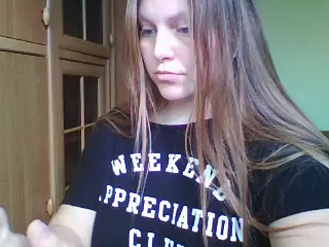 Evasapples online show from 02.02.25