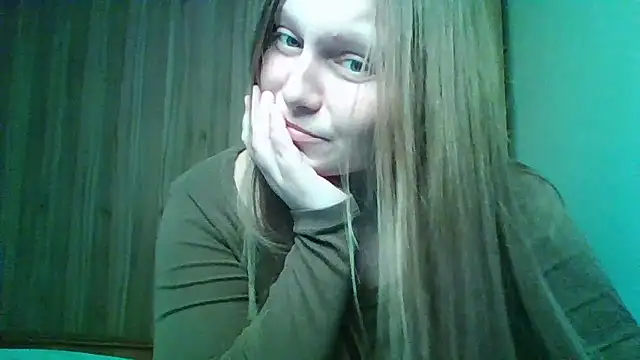 Snapshot of Evasapples chatting on 01.16.26 Evasapples online show from 01.16.26