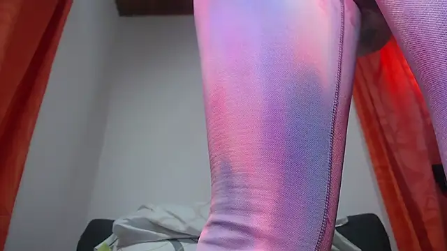 Lizz xxxx online show from 04.15.26