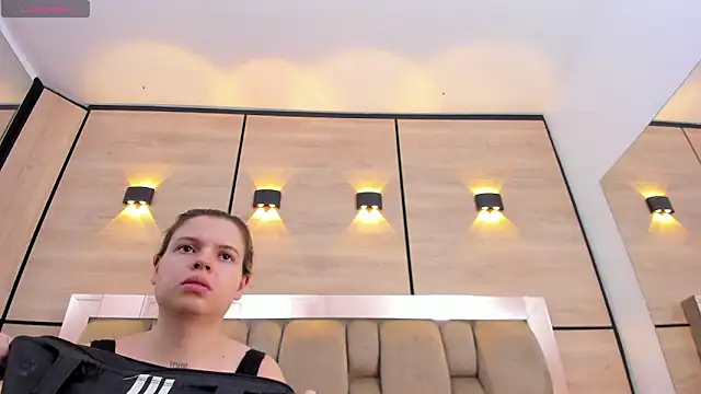 Snapshot of dorothy_vegga chatting on 01.07.26 dorothy vegga online show from 01.07.26