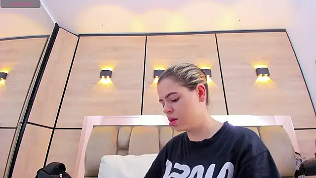 Snapshot of dorothy_vegga chatting on 01.16.26 dorothy vegga online show from 01.16.26