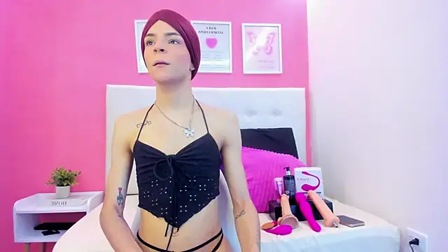 Realbadbxtch online show from 09.22.25