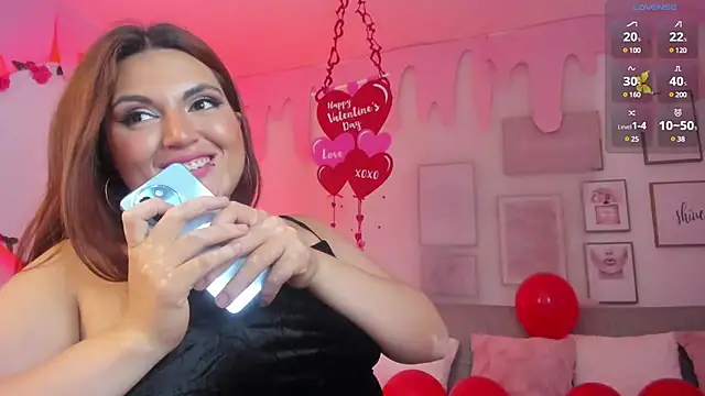 Snapshot of becca_diamond chatting on 02.12.25 becca diamond online show from 02.12.25