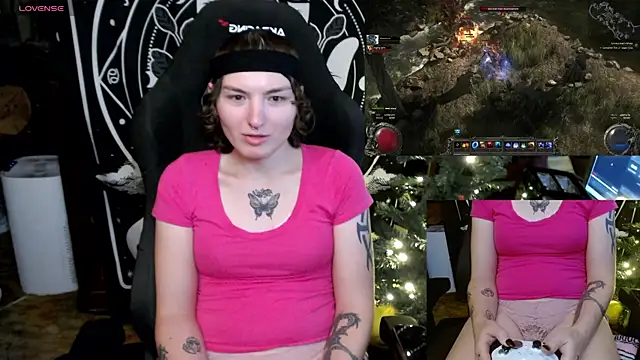 Snapshot of BrandiWRLD_999 chatting on 01.05.25 BrandiWRLD 999 online show from 01.05.25