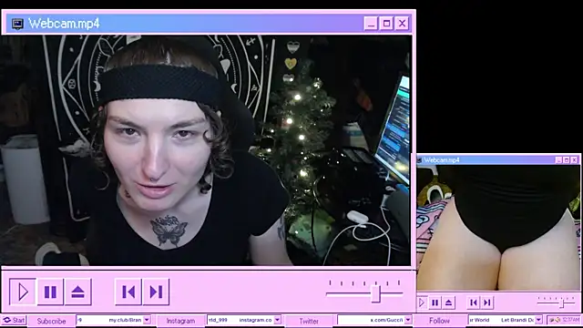 Snapshot of BrandiWRLD_999 chatting on 01.12.25 BrandiWRLD 999 online show from 01.12.25