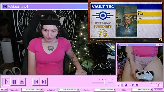 Snapshot of BrandiWRLD_999 chatting on 01.12.25 BrandiWRLD 999 online show from 01.12.25