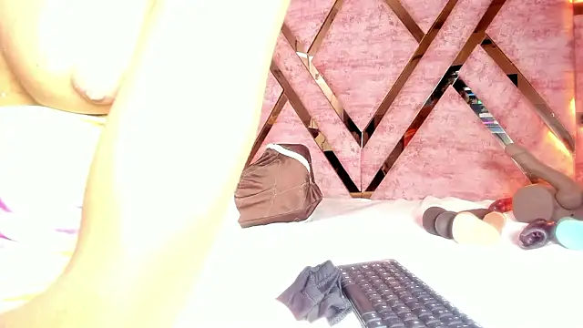 tifany bigdick online show from 03.20.26