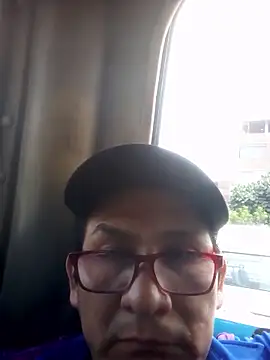 ardiente47 online show from 10.26.25