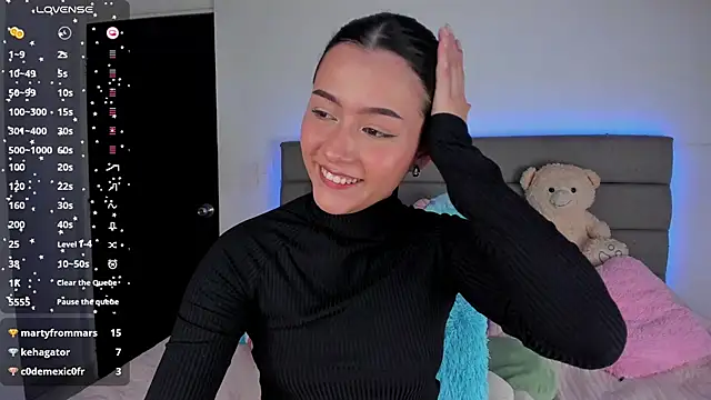 Snapshot of Deisy_sr chatting on 12.18.24 Deisy sr online show from 12.18.24