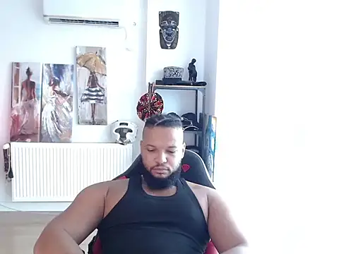 Snapshot of 1LordKingsley chatting on 06.14.26 1LordKingsley online show from 06.14.26