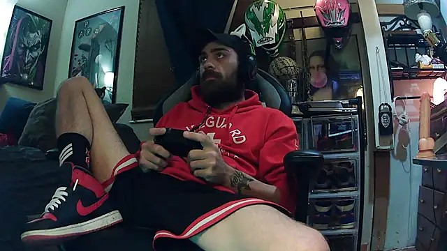 slutty guy12 online show from 03.07.25