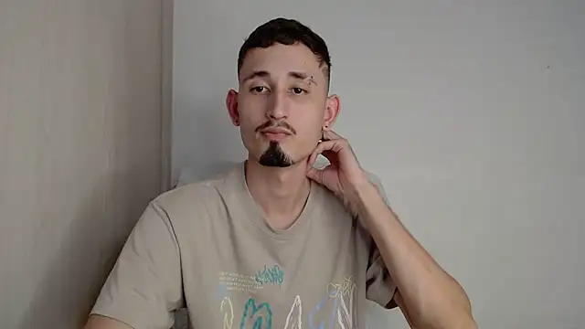 enzo 0814 online show from 03.21.25