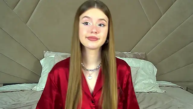 MilanaBalmain online show from 02.03.25