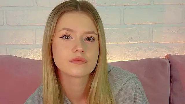 MilanaBalmain online show from 10.01.25