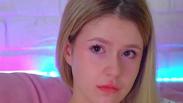 MilanaBalmain online show from 03.14.26