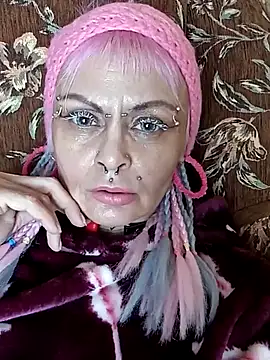 Gardener of Illusions online show from 03.21.25