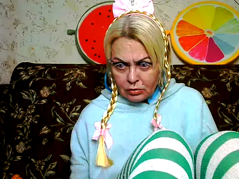 Snapshot of Gardener_of_Illusions chatting on 02.09.26 Gardener of Illusions online show from 02.09.26