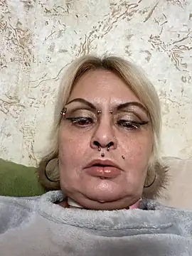 Snapshot of Gardener_of_Illusions chatting on 02.26.26 Gardener of Illusions online show from 02.26.26