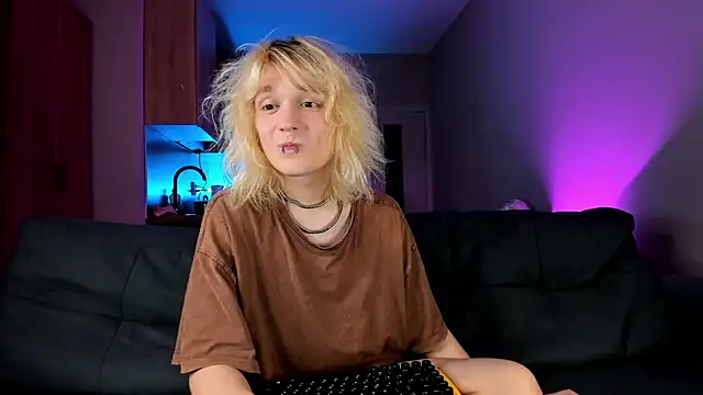 Snapshot of Gregory_Byyrd chatting on 12.03.24 Gregory Byyrd online show from 12.03.24