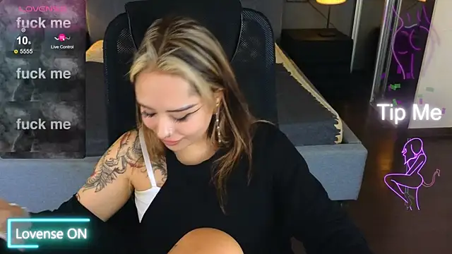 baby  kim online show from 09.14.25