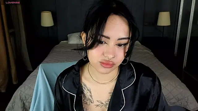 baby  kim online show from 12.13.25