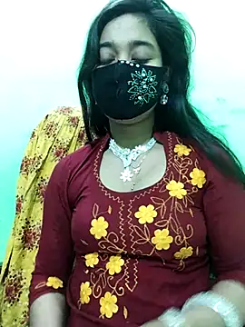 Snapshot of Tapur- chatting on 02.28.25 Tapur- online show from 02.28.25