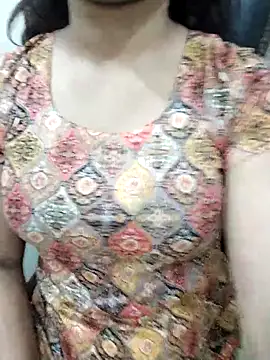 Snapshot of Tapur- chatting on 09.16.25 Tapur- online show from 09.16.25