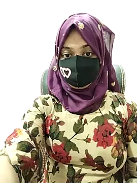 Snapshot of Tapur- chatting on 10.05.25 Tapur- online show from 10.05.25