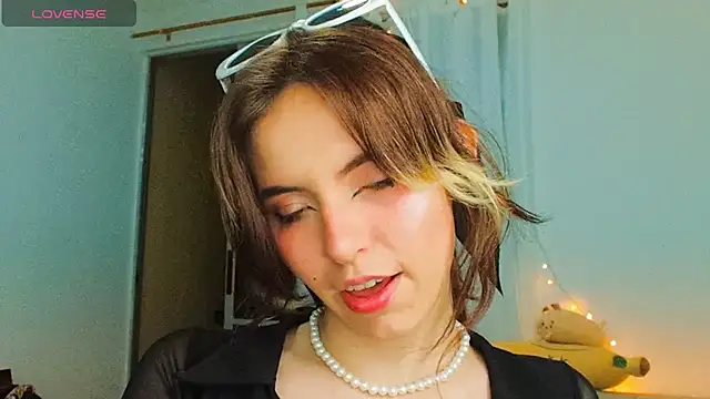 cherrybom969 online show from 02.28.25