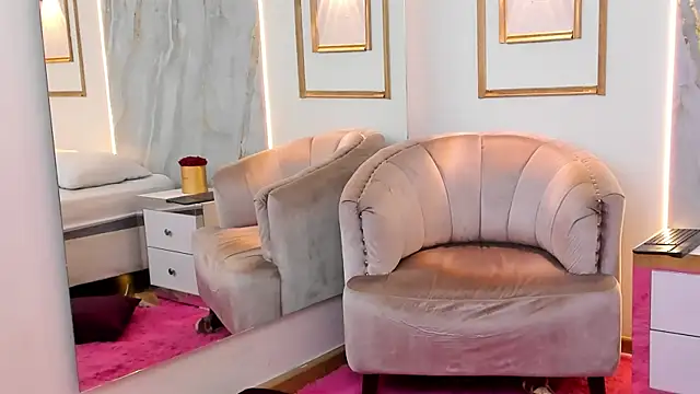 AmandaMartinez  online show from 03.03.25