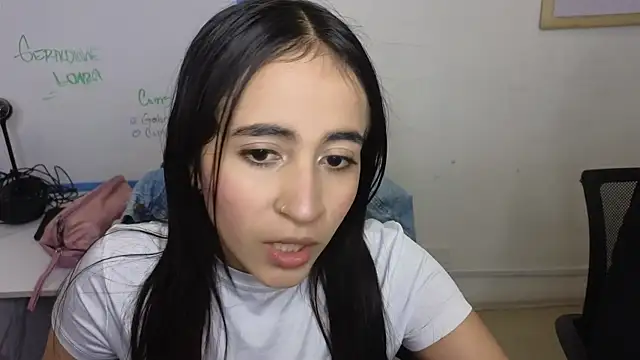 Snapshot of Mia_Fischer chatting on 01.16.26 Mia Fischer online show from 01.16.26