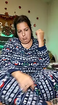 kittymorenita26 online show from 12.19.24