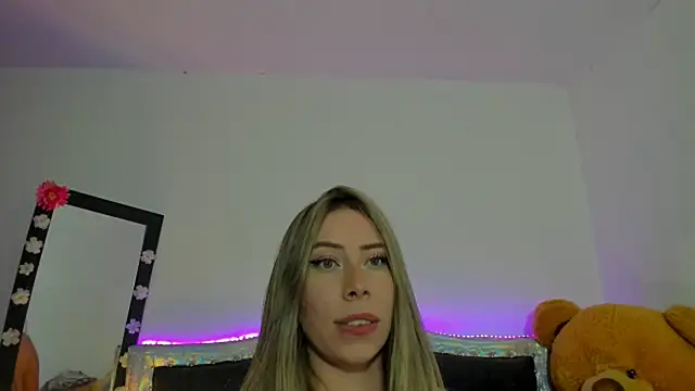 JanneKim online show from 12.25.24