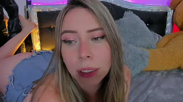 JanneKim online show from 12.26.24