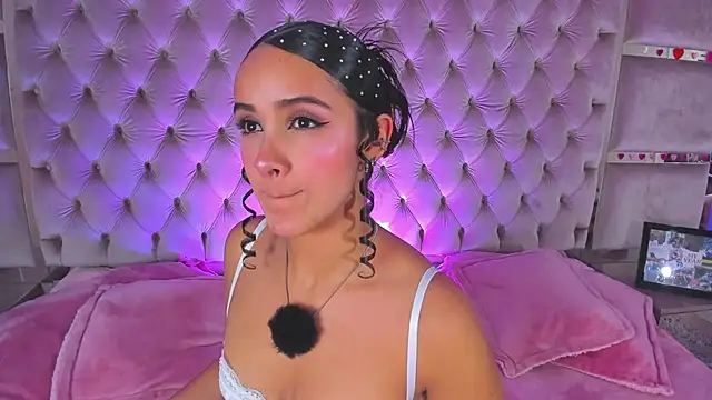 Harii 02 online show from 09.22.25