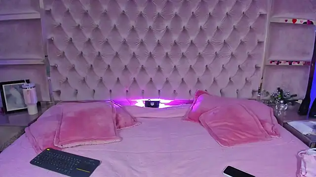 Snapshot of Harii_02 chatting on 02.17.26 Harii 02 online show from 02.17.26