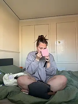 Krystal Tx online show from 03.18.25