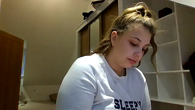 Krystal Tx online show from 10.29.25