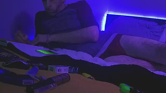 Snapshot of smokee_parT903 chatting on 01.29.25 smokee parT903 online show from 01.29.25